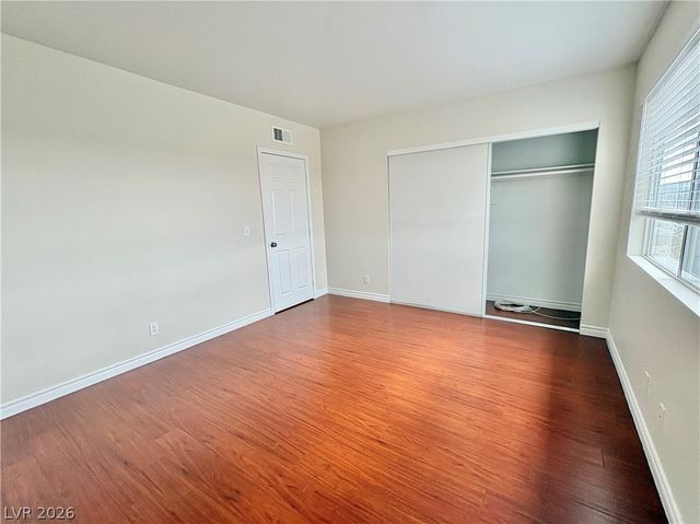 5447 Retablo Avenue 3, Las Vegas, NV 89103