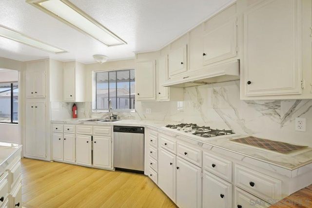 211 N Citrus Avenue #50, Escondido, CA 92027