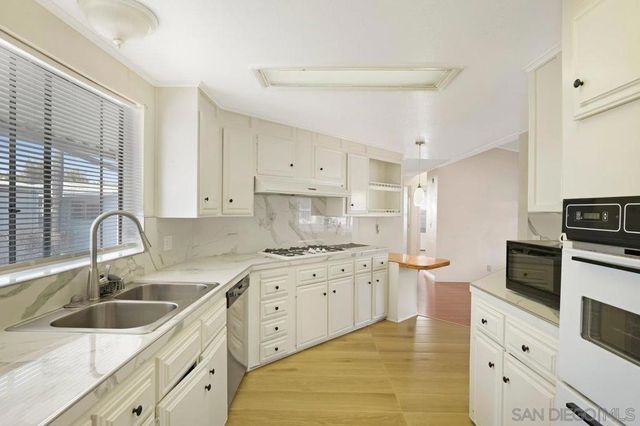 211 N Citrus Avenue #50, Escondido, CA 92027