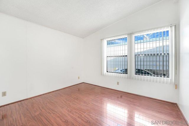 211 N Citrus Avenue #50, Escondido, CA 92027