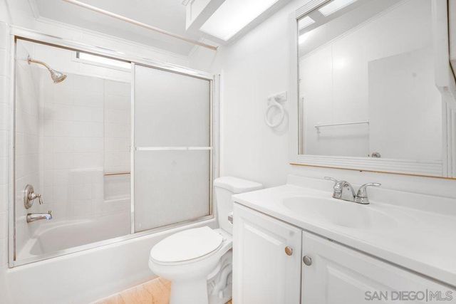 211 N Citrus Avenue #50, Escondido, CA 92027