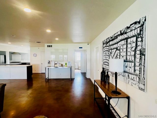 211 N Citrus Avenue #50, Escondido, CA 92027