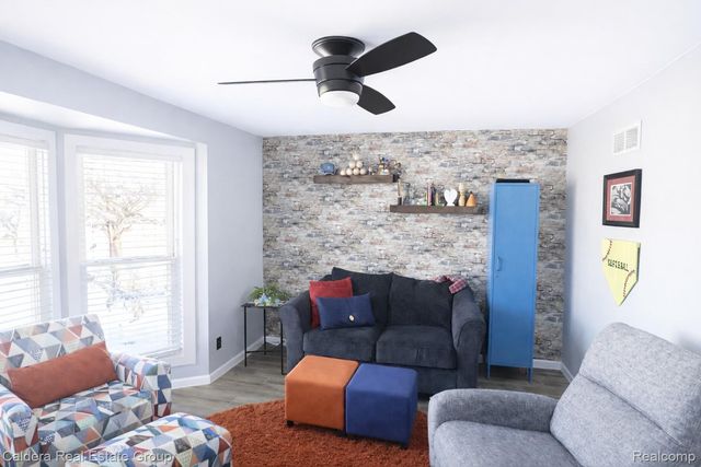 12838 Rolling Brook Court, Sterling Heights, MI 48313