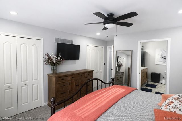 12838 Rolling Brook Court, Sterling Heights, MI 48313