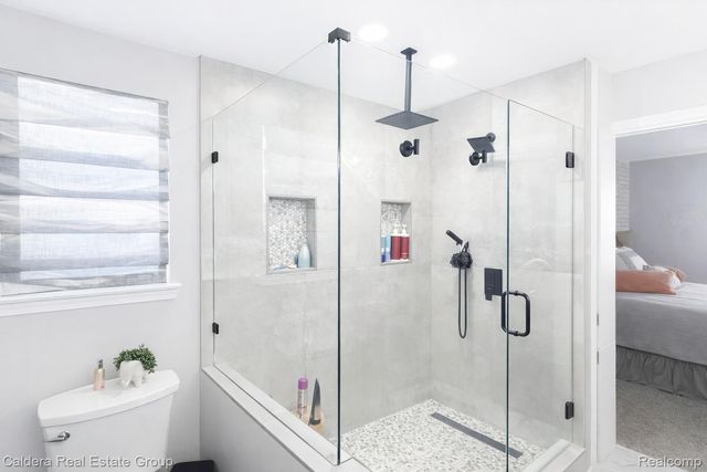 12838 Rolling Brook Court, Sterling Heights, MI 48313