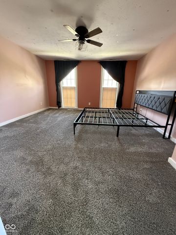 147 S Franklin Street, Knightstown, IN 46148