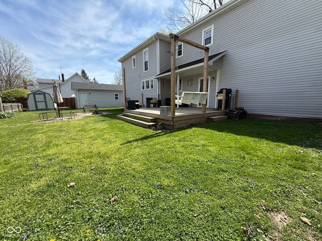 147 S Franklin Street, Knightstown, IN 46148