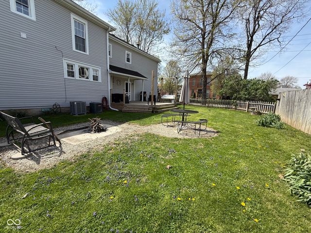 147 S Franklin Street, Knightstown, IN 46148