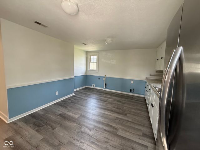 147 S Franklin Street, Knightstown, IN 46148