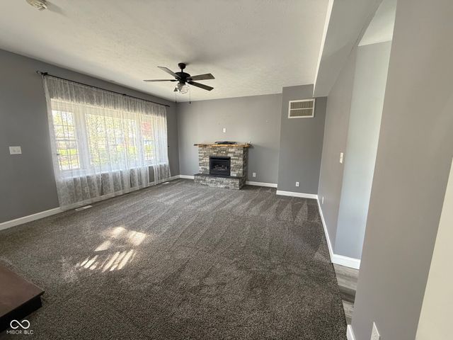 147 S Franklin Street, Knightstown, IN 46148