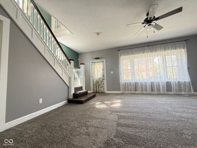 147 S Franklin Street, Knightstown, IN 46148