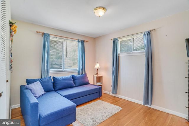 8622 KENILWORTH DR, Springfield, VA 22151