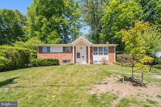 8622 KENILWORTH DR, Springfield, VA 22151