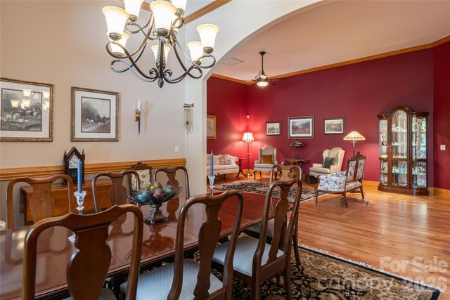 145 Glen Trillium Drive, Fletcher, NC 28732