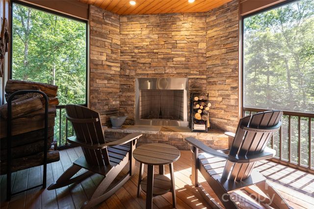 145 Glen Trillium Drive, Fletcher, NC 28732