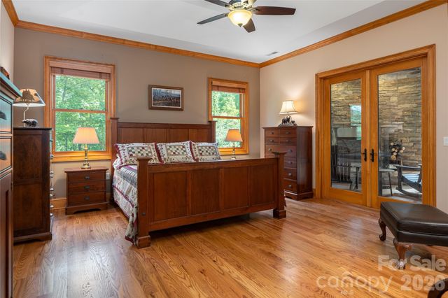 145 Glen Trillium Drive, Fletcher, NC 28732