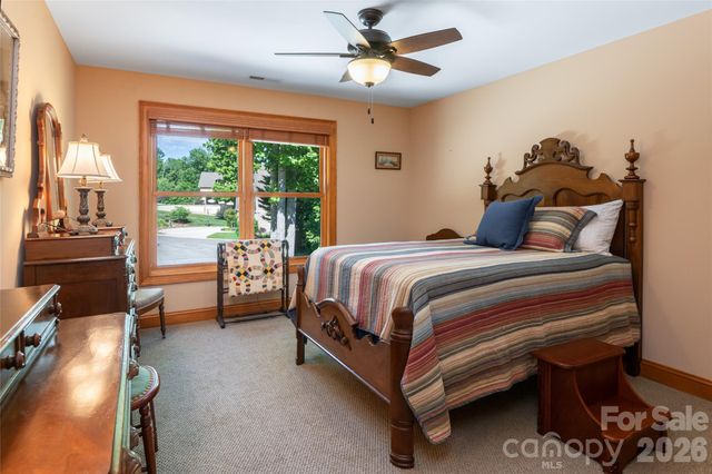 145 Glen Trillium Drive, Fletcher, NC 28732