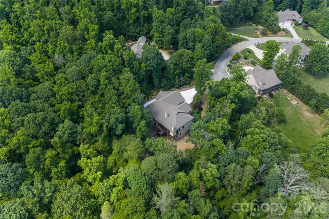 145 Glen Trillium Drive, Fletcher, NC 28732