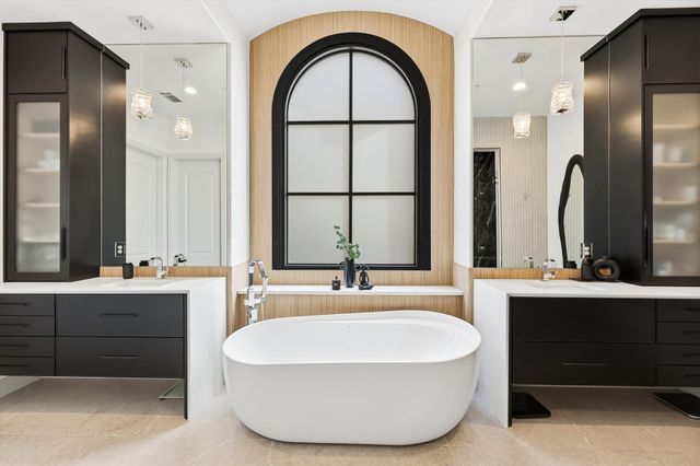 2202 Malin Drive, Trophy Club, TX 76262