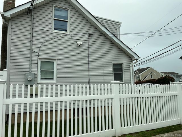 100 Clubhouse Road, Bellmore, NY 11710