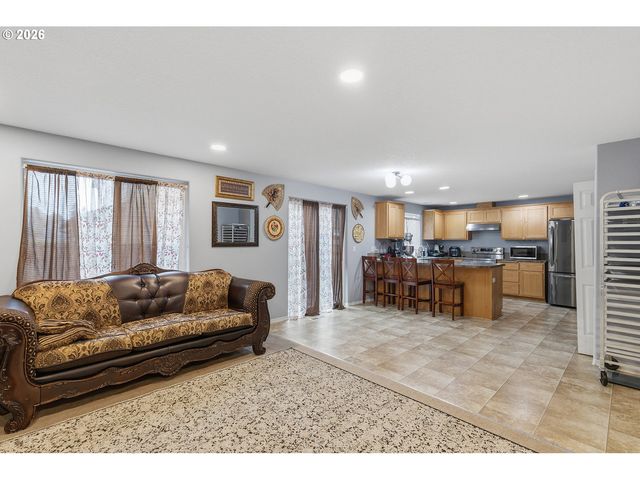 4402 Ne 135TH Ct, Vancouver, WA 98682