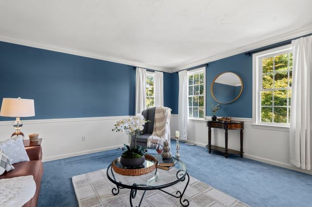 8 Taylor Way, Stoughton, MA 02027