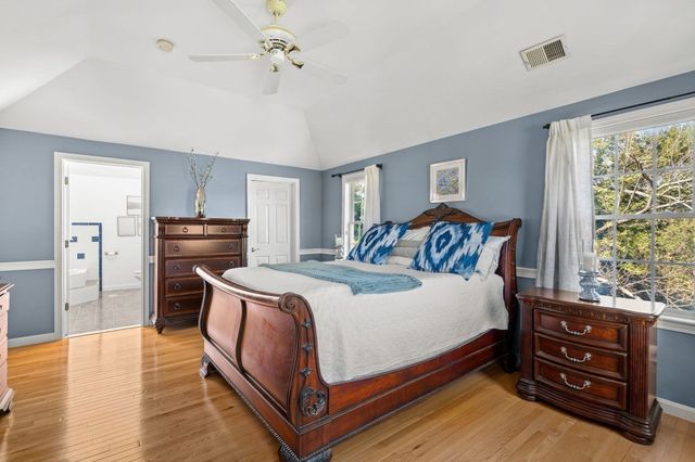 8 Taylor Way, Stoughton, MA 02027