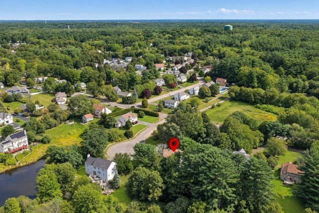 8 Taylor Way, Stoughton, MA 02027