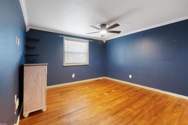 23507 Grove Street, Saint Clair Shores, MI 48080