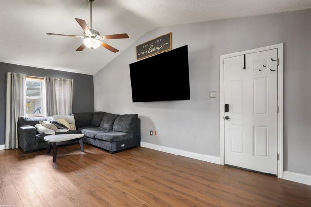 23507 Grove Street, Saint Clair Shores, MI 48080