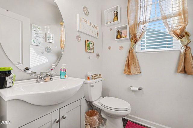 627 Traditions Grande Boulevard, Wake Forest, NC 27587