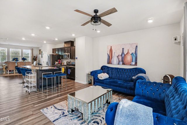 627 Traditions Grande Boulevard, Wake Forest, NC 27587