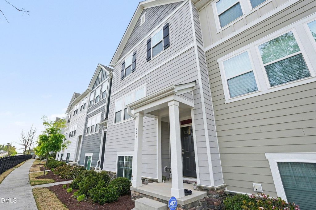 627 Traditions Grande Boulevard, Wake Forest, NC 27587