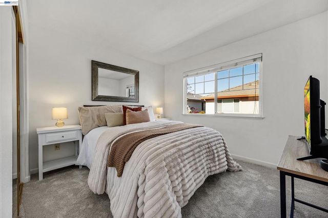 5130 5130 Bianco Ct, Pleasanton, CA 94588