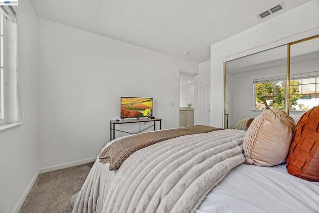 5130 5130 Bianco Ct, Pleasanton, CA 94588