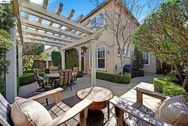 5130 5130 Bianco Ct, Pleasanton, CA 94588