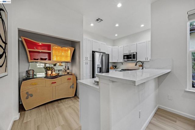 5130 5130 Bianco Ct, Pleasanton, CA 94588