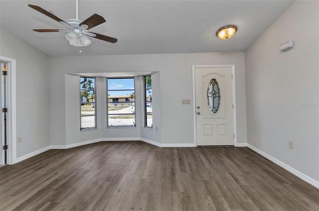 428 BRIARWOOD ROAD, Venice, FL 34293
