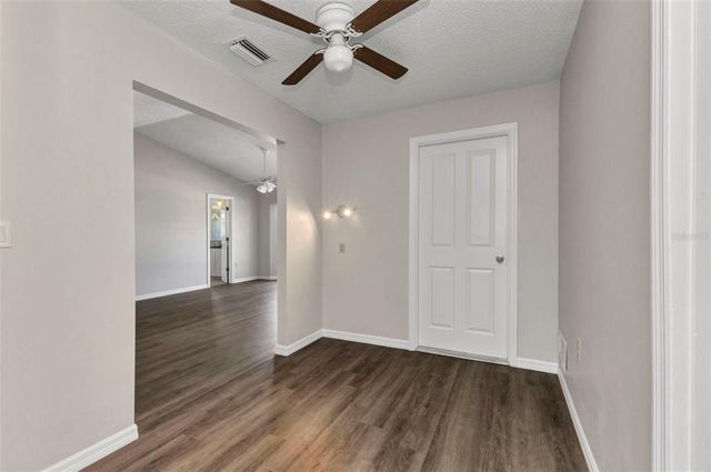 428 BRIARWOOD ROAD, Venice, FL 34293