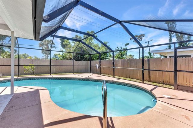 428 BRIARWOOD ROAD, Venice, FL 34293