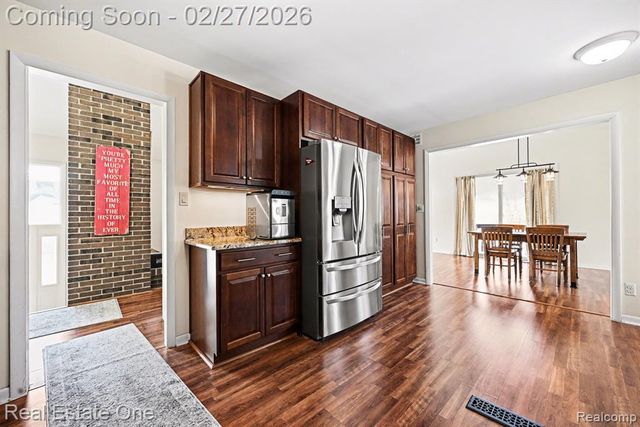 310 Bennett Street, Milford, MI 48381