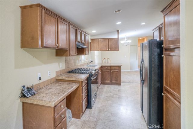 73 Elsa Lane, Oroville, CA 95966