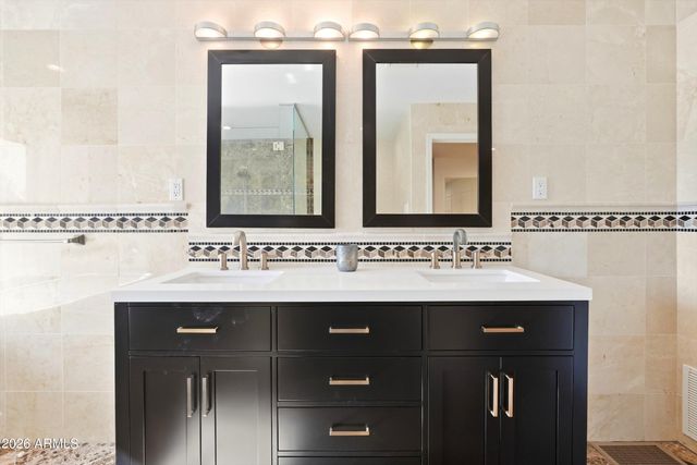 9735 E VEREDA SOLANA Drive, Scottsdale, AZ 85255