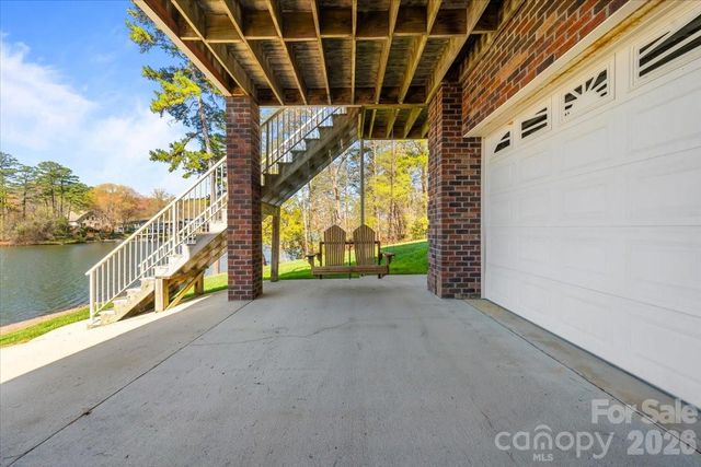 704 Shoreline Drive, New London, NC 28127