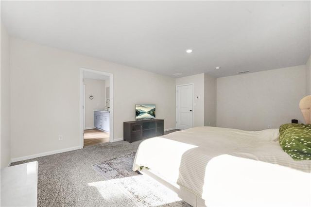 4041 Dean Grove Way, Loganville, GA 30052