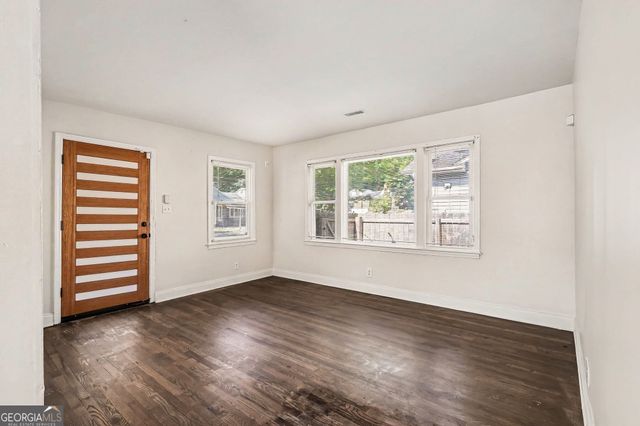 1099 Harwell Street NW, Atlanta, GA 30314