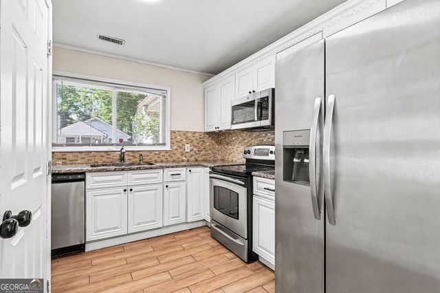 1099 Harwell Street NW, Atlanta, GA 30314