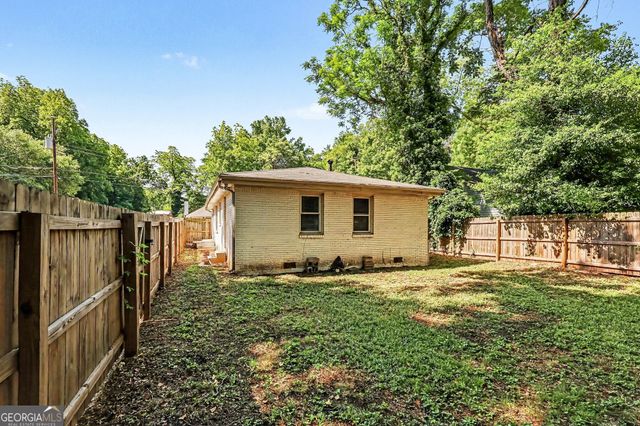 1099 Harwell Street NW, Atlanta, GA 30314