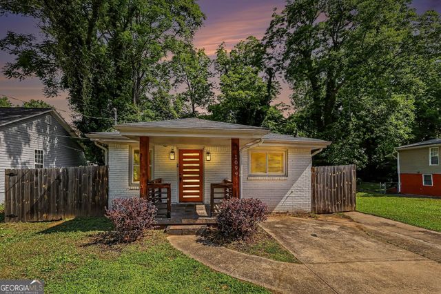 1099 Harwell Street NW, Atlanta, GA 30314