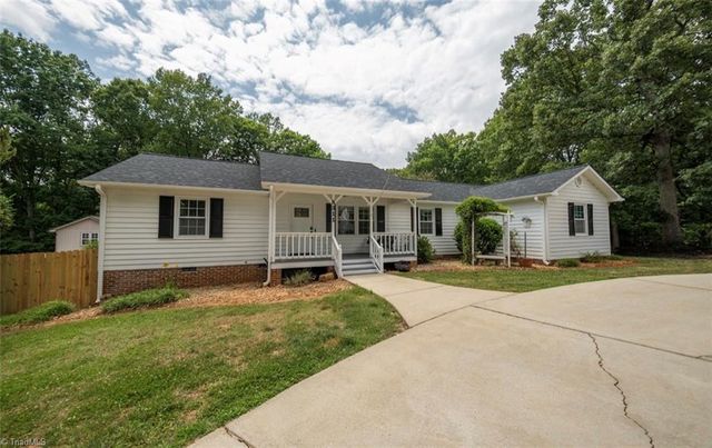 8311 Mapleway Lane, Greensboro, NC 27455